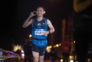 BIB: 4250
                            <button type="button" onclick="openModal(18288489)" class="btn btn-primary btn-sm float-right btn-popup" data-toggle="modal" data-target=".modal-high-quality">
                        <i class="fas fa-shopping-cart"></i> Add to Cart
                    </button>
                                            <button type="button" onclick="isThisMe(18288489, true)" class="btn btn-success btn-sm float-right btn-popup btn-isme hidden" data-toggle="tooltip" data-placement="bottom" title="นี่คือรูปของคุณใช่ไหม คลิกที่นี่เพื่อเอาเข้าอัลบั้ม">
                        <i class="fas fa-plus"></i> Add to album
                    </button>
                    <button type="button" onclick="isThisMe(18288489, false)" class="btn btn-warning btn-sm float-right btn-popup btn-isnotme hidden">
                        <i class="fas fa-ban"></i> Remove from album
                    </button>